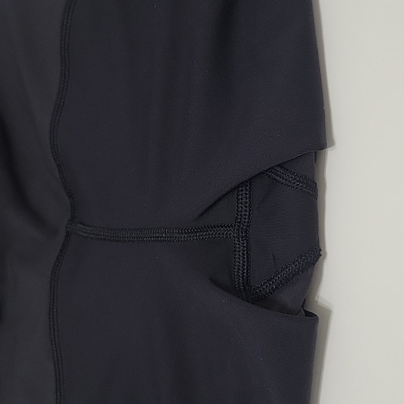 Lululemon Cropped Leggings - Picture 6 of 14